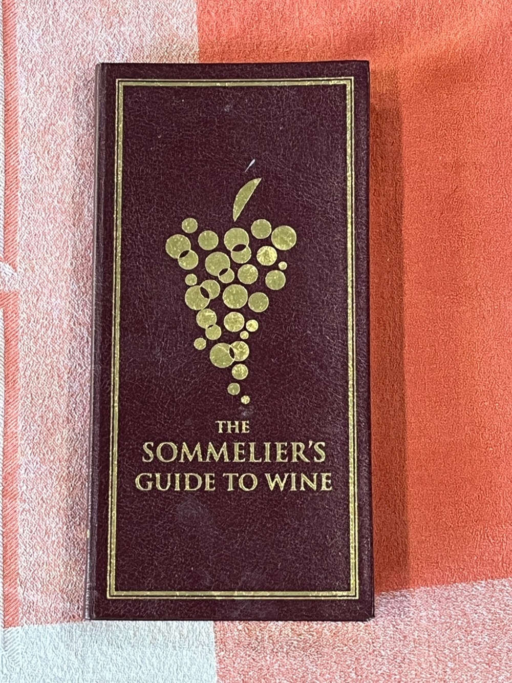 The Sommelier's Guide to Wine - Burgundy Cover - Picture 2 of 9